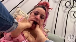 ANA SPEARS 4K NOSE BETWEEN TOES ROMANCE FOOT SM0 THER