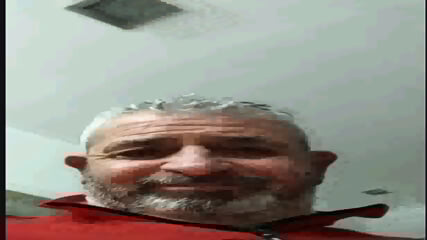 Domenico Arangio  Quest'uomo si masturba davanti alla telecamera di fronte a una bambina di 10 anni