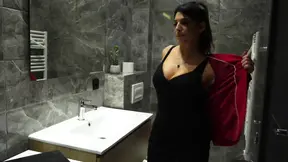 Beautiful brunette MILF gets banged by her real estate agent