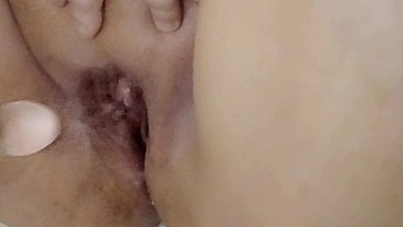 tight pussy squinting on g spot glass dildo