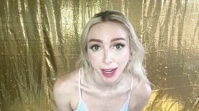 Photographer worships his slutty blonde model who gushes and begs for more