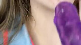 DEEP SUCTION OF A DOUBLE VIBRATOR FROM A GODDESS