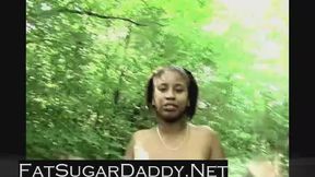 Ice 6 months pregnant gives Blowjob in the park.