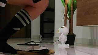 Onani, ridning, dobbel penetrasjon, fisting, tispe – unge homofile horer blir knyttet i fitte