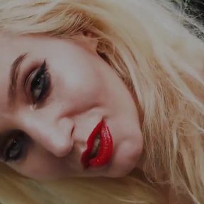 Superwoman superlegs