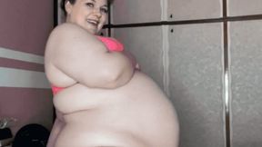 BF plays with my FAT Body (MKV)