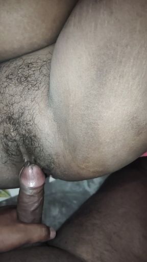 While I Was Fucking Neighbour Bhabhi I Asked Her to Fuck Hard