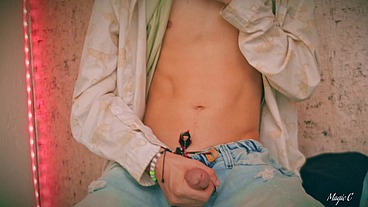 Big Cock Twink Magic C Jerking Off Lots Of Precum And Thick Cumshot