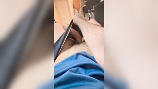 Tapatío sacándose la verga