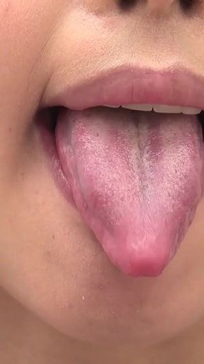 Tongue Observation - Nanako Asahina