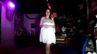 VioletWitchy 2026 look