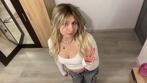 Young hot blonde latina farting loud