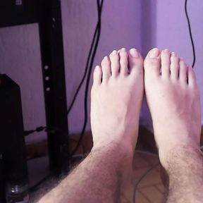 masturbate while you see my feet