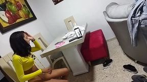 rica putica flaca latina culiando sin condon y bailando