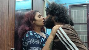 Lip lock , neck kiss and hot romance with mallu girl