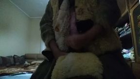Smell my cum and my furs