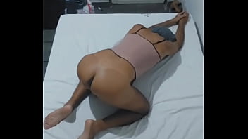 Ladysilva pelada na cama vem fuder minha bunda gostosa de marquinha