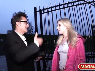Picking up a natural German Teen at the park