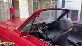 Mrs. Spider, in her red car, shoving her giant cock into a hairy pussy at the Motel New Garden 2026.
