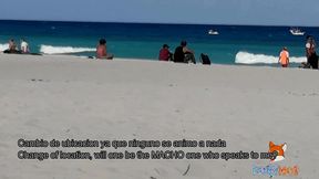 mostrando el culo en tanga por la playa y calentando a hombres, solo dos se animaron a tocarme