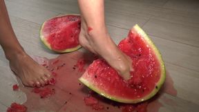 Watermelon Crushing