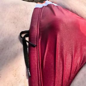 Beach swimsuit pissing wetgames