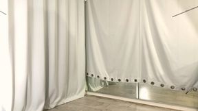 xxx model fucks the photographer