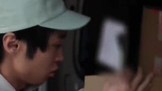Creampied by a Sweaty Married Woman Without Moving. Meguri