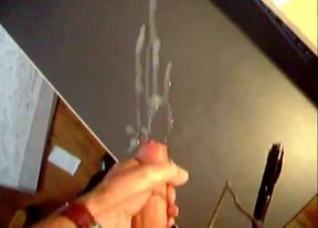 Solo Big Cocks Cumming Hard 2