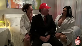 Deauxma and Mexican Doll, The Sex Show with Mr President.
