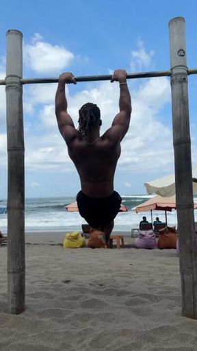 I don’t flex for free.