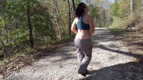 Stepmom can't keep her pants up - 4K
