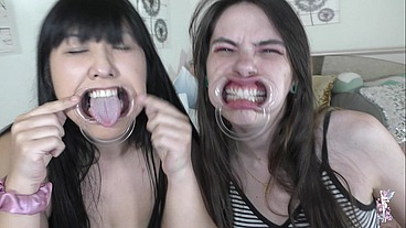 Ziva Fey - Extreme Hollering Hooting Silly Faces with Ondrea Lee