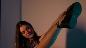 i just can t help teasing you with my feet