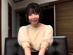 Amateur brunette ariana marie solo toying