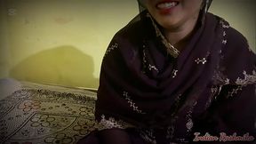 Bhojpuri - Sexy Bhabhi &amp_ Devar Ji Both Got Into the Horny Mood During Conversation Real Homemade Indian video With Bhojpuri Language