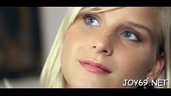 Babe Miela is doing everything to make herself cum