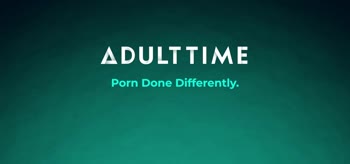 Stepmommy's Secret : Busty Stepmom Punishes Stepdaughter's Voyeurism