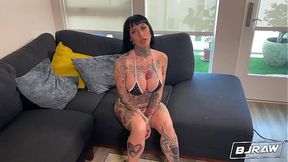 Jessie Lee Tattoo Whore, Sucks Romeo Mancini Dry