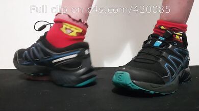 LittleShoes - Salomon Cock Crush Preview Size 34