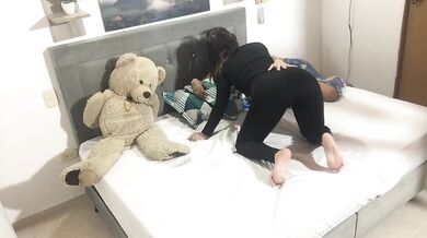 I scissor my hot girlfriend and we make a video for suggar.