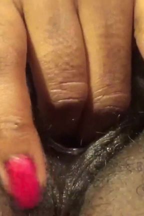 Nilou Achtland in Hair Pussy Masturbation