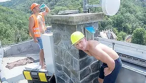 Dee Duncans Rooftop Rendezvous: Hard Hats Off for Hot Gay Action – GayPornHub 18+