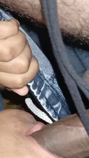 Padosi vali bhabhi ne chusliya Mera aaj   Clip 1