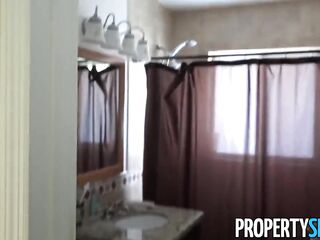 Priya Price Makes a Hawt Sales Clip - Curvy Realtor Sucks Buyer’s Weenie to Close Abode Deal & Bounces Her Large Butt