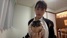 【高◯生カップルの性事情】家に誰も居ない時を狙って彼女とハメ撮りえっちしました。興奮し過ぎてガン立ちする彼氏のチンポ。
