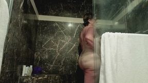 Help get all this sand off me-- Hawaii Shower Time