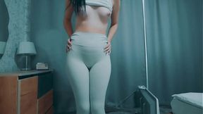 Dirty Slut Masturbates Her Wet Pussy&#x1F32E;&#xFE0F; And Lets Out A Hot Urine Stream