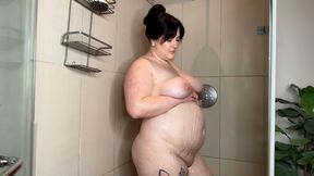 Showing Off My Growing Body in the Shower (720p)