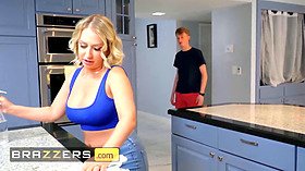 (Jimmy) Finds His Stepmom (Quinn Waters) Masturbating Bonds With Her In A Way His Dad Would Hate
